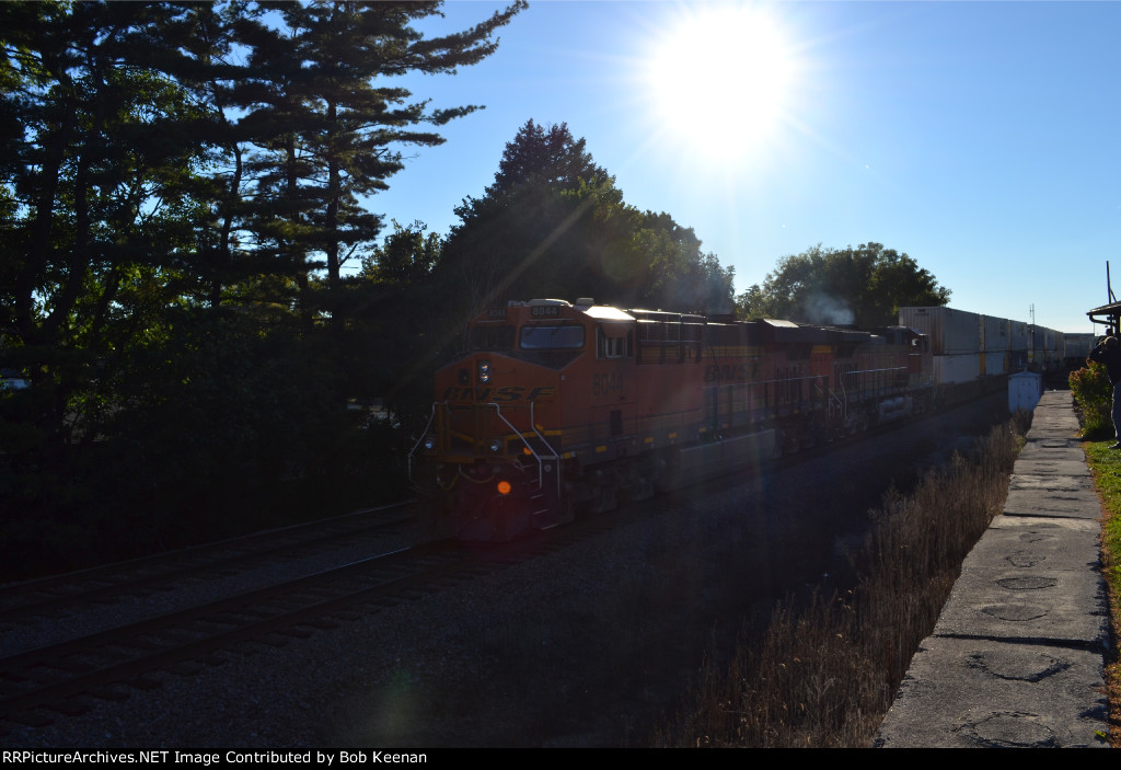 BNSF 8044